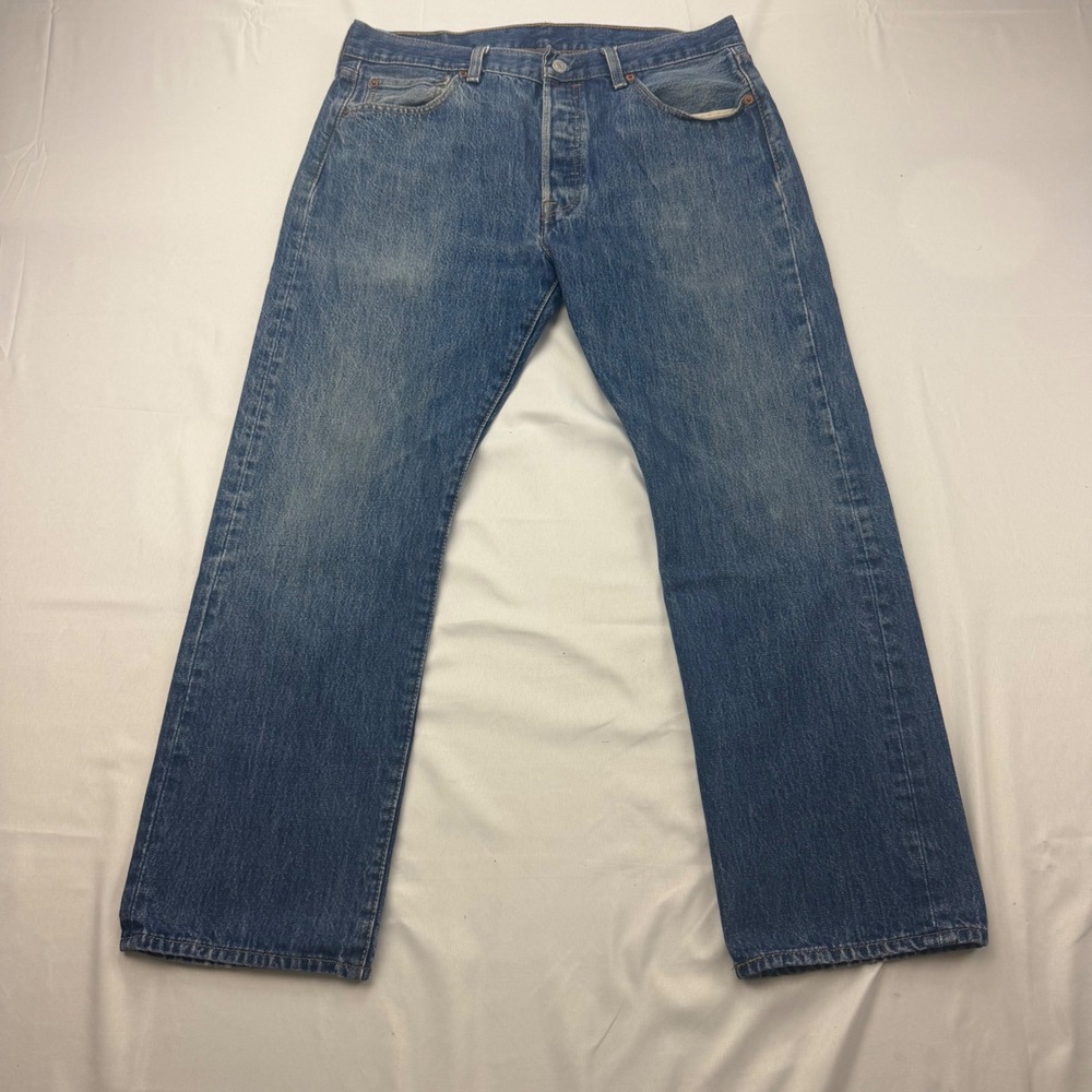Levis 501 Original Fit Jeans Men 34x29 Blue Button Fly Straight Leg Denim